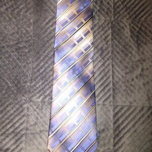 New tie